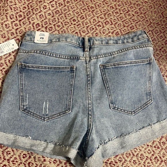 ⚡️NWT pac sun mom jean shorts ⚡️3 for 25 - Picture 4 of 4